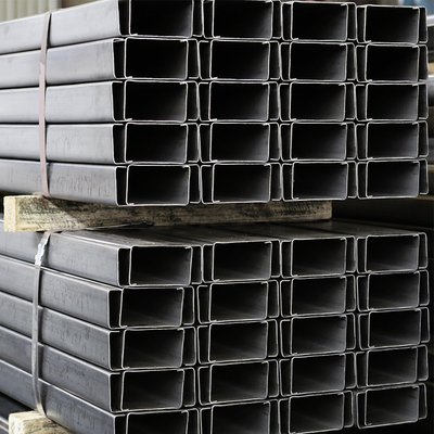 Q235BC C Channel Steel ผลิตภัณฑ์เหล็กแผ่นรีดร้อนรีดร้อนชนิดยาว