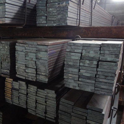 6 มม. 8 มม. เหล็กเส้นแบนชุบสังกะสีแบนสำหรับโครงสร้างเฟรม Q235