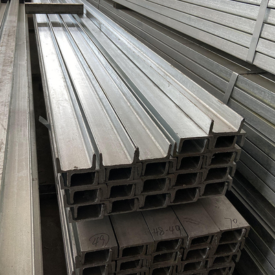 โครงสร้างช่องเหล็กชุบสังกะสีแบบจุ่มร้อน U Beam Steel Rod 16 Gauge