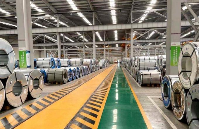 สังกะสี Steel Coil Factory Hot Dipped/Cold Rolled JIS ASTM Dx51d SGCC